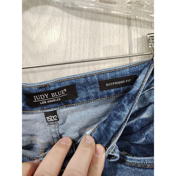 Judy Blue Boyfriend Fit Embroidered Distressed Western Cowgirl Denim Jeans 15/32 - Picture 5 of 8